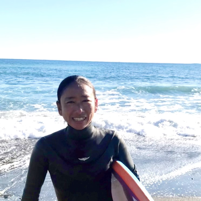 川島 真紀